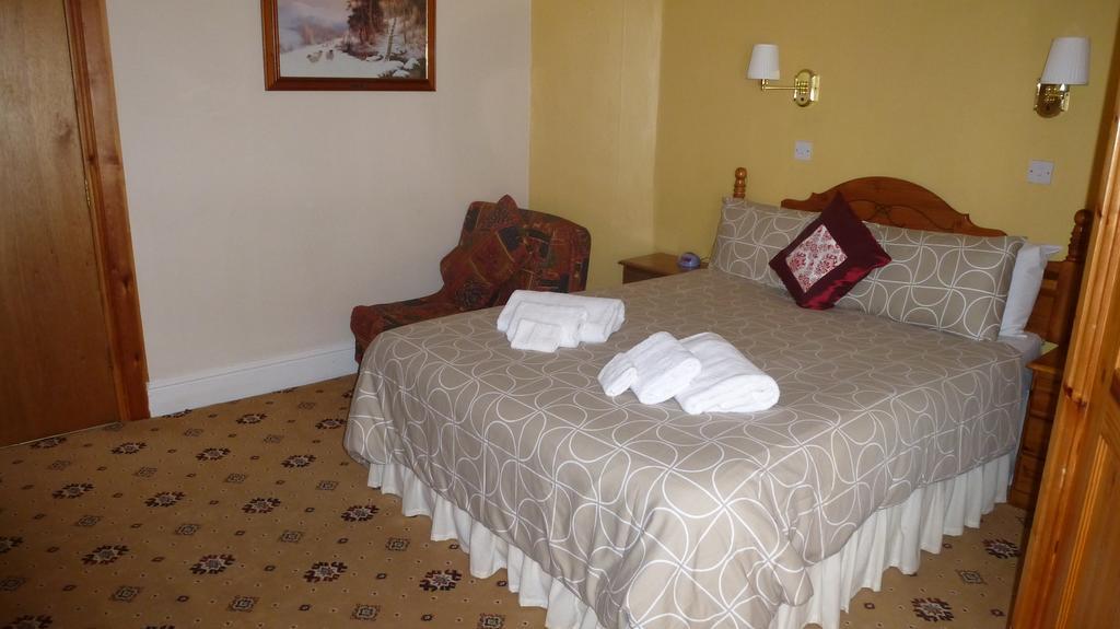 Whitehall Guest House Colwyn Bay Eksteriør bilde